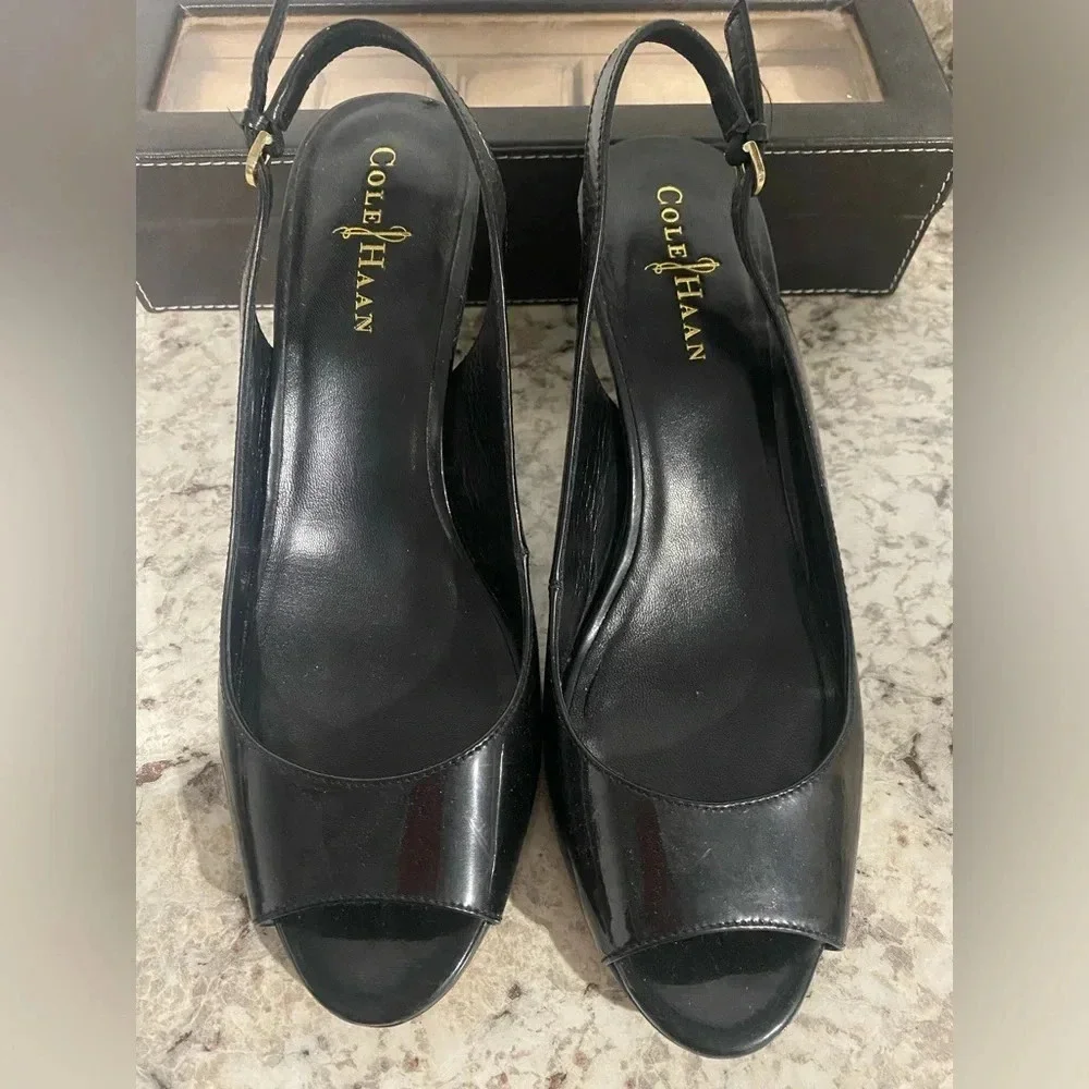 Cole Haan NikeAir Womens Shoes Black Patent Leather Slingback Heels size 7.5